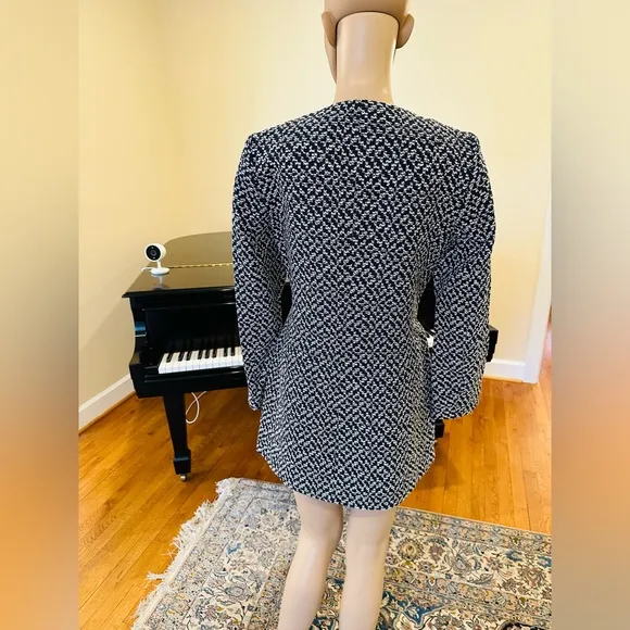 NWT classic minimalist Zara tweed frock coat