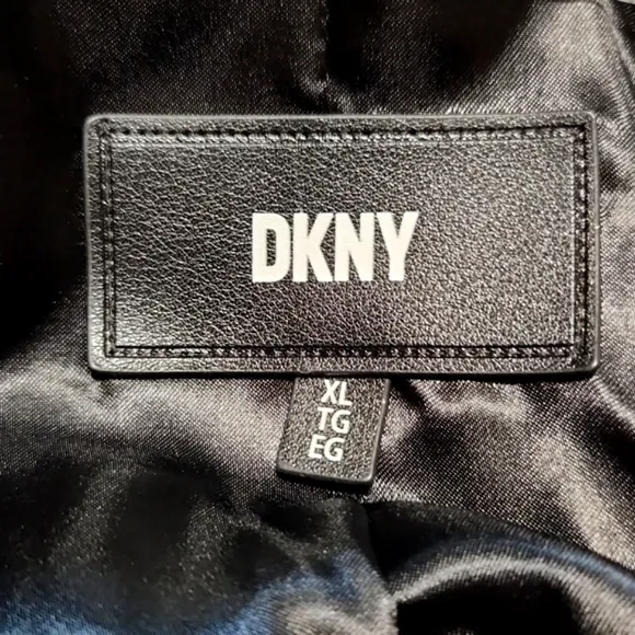 NWT DKNY Black Luxury Long Faux Fur Coat Women's Size XLarge MSRP $315