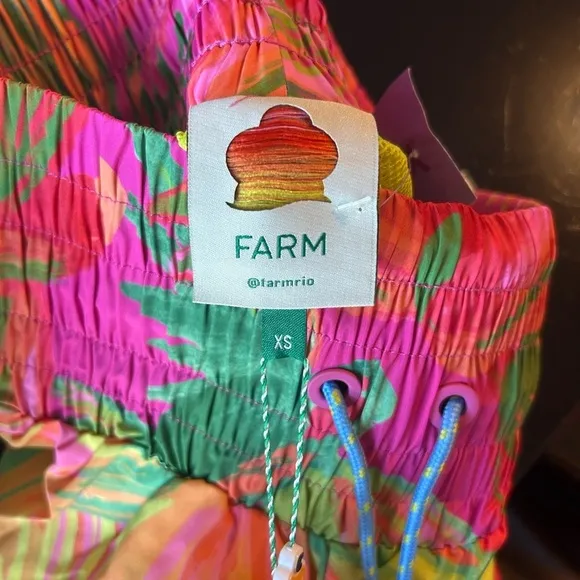 NWT FARM RIO Lime Painted Birds Shorts