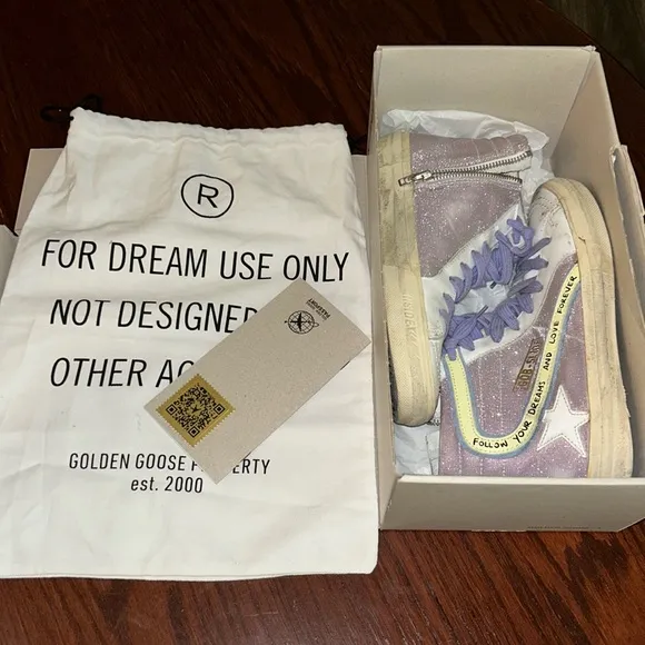 NWT Golden Goose Sneakers Luxury Shoes Sz 37