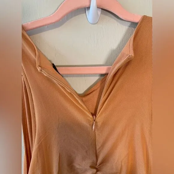 NWT House of Harlow 1960 Taupe ruched dress size S