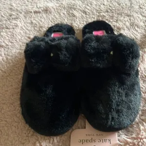 NWT Kate spade jazzy fuzzy black slippers 6