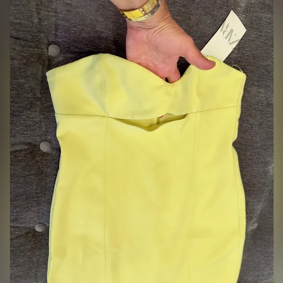 NWT Luxury Spring Summer Party Minimalist Zara Yellow Strapless Cutout Dress
