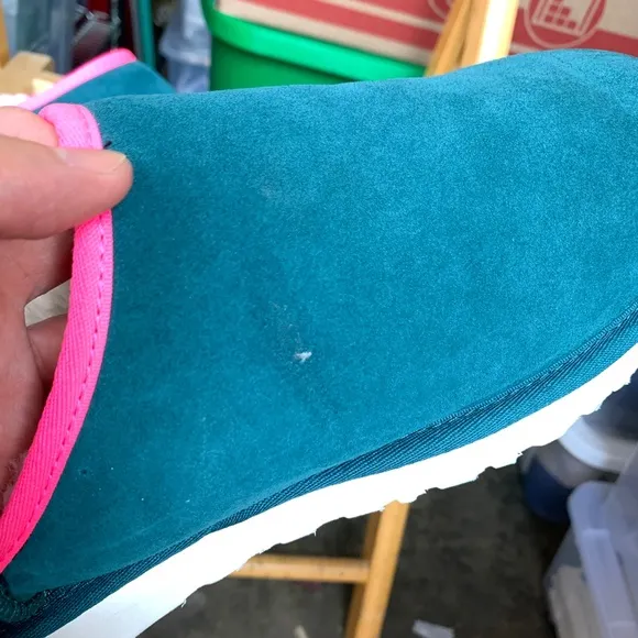 NWT Mens UGG Deep Teal Classic Slip on Suede Sheepskin Slippers Size 12 Lamb