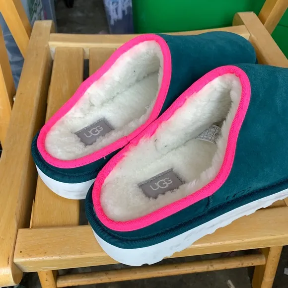 NWT Mens UGG Deep Teal Classic Slip on Suede Sheepskin Slippers Size 12 Lamb