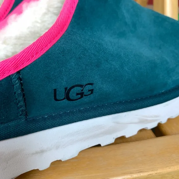 NWT Mens UGG Deep Teal Classic Slip on Suede Sheepskin Slippers Size 12 Lamb