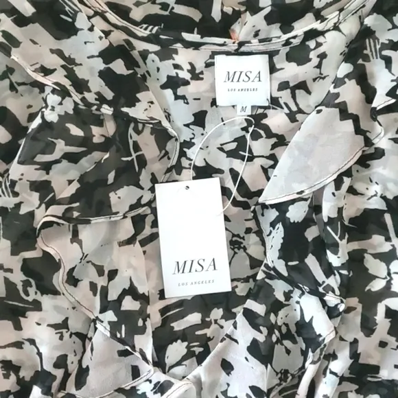 NWT MISA Los Angeles Floral Everly Wrap dress size medium