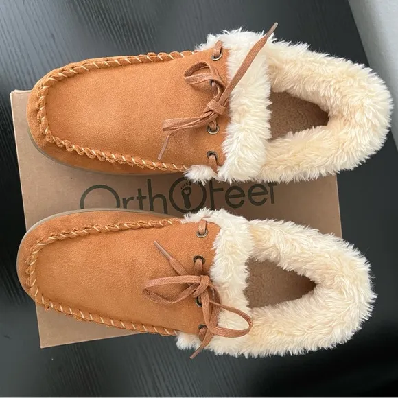 NWT / NIB Orthofeet Capri moccasin slipper - size 10W