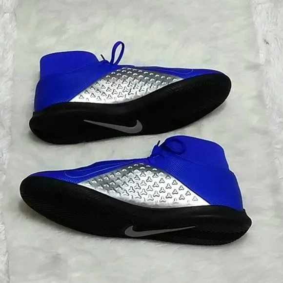 NWT Nike Phantom VSN Club DF IC Football Shoes Unisex US 6.5 Men, Women's 8