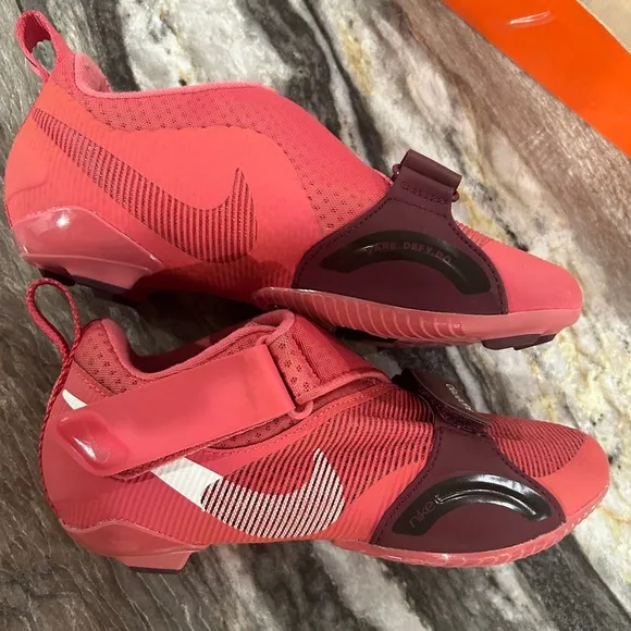NWT Nike SuperRep Indoor Cycling Shoes- Size 5.5