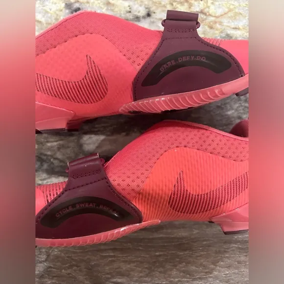 NWT Nike SuperRep Indoor Cycling Shoes- Size 5.5