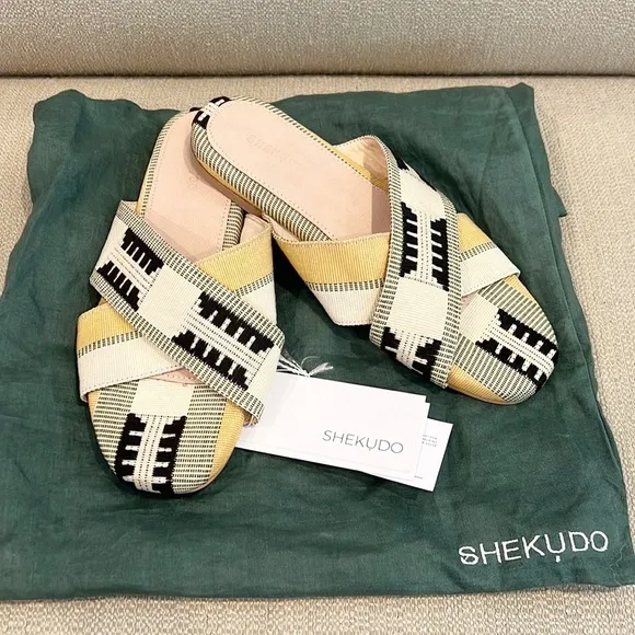NWT Shekudo Nene Cross Slide Sandal