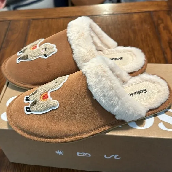 NWT Soludos tan Cozy Llama Slippers size 7