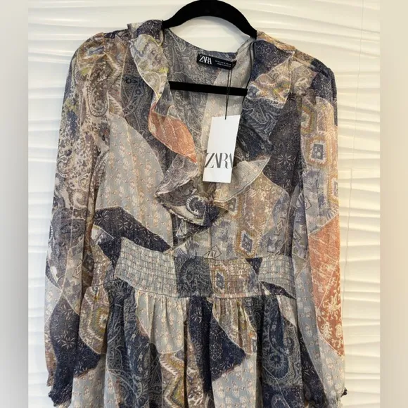 NWT Spring Summer Party Minimalist Zara Ruffled Print Sheer Metallic Dress