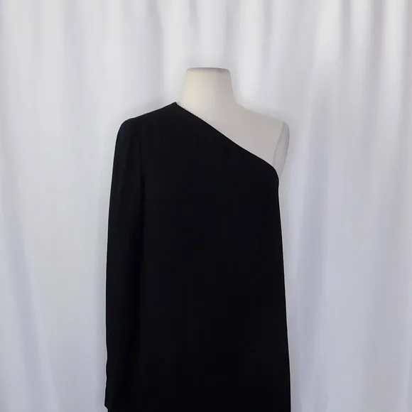 NWT!! THEORY Sintsi Rosina Crepe Black One Shoulder Dress Shift Minimalist 4