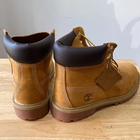 NWT Timberland Premium Leather Trimmed Nubuck Ankle Boots