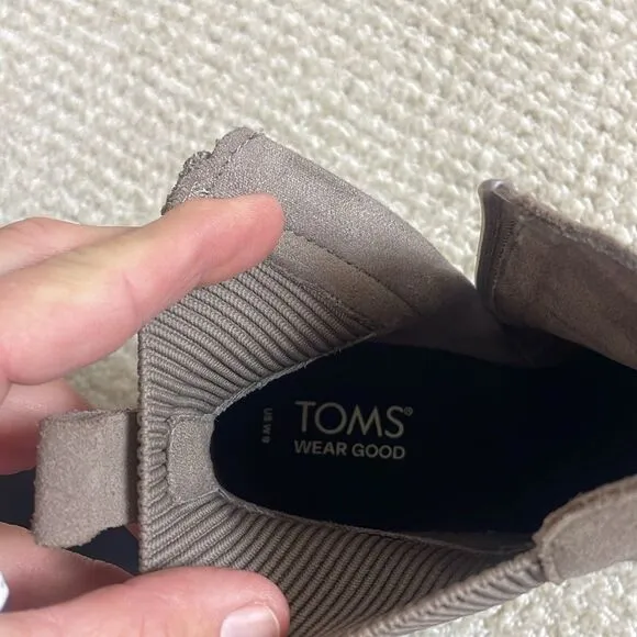 NWT TOMS  Diana Women's Taupe Wedge Ankle Boots