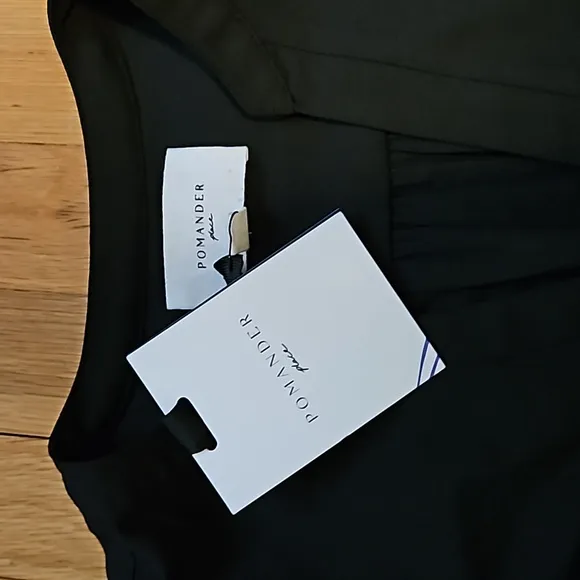 NWT TUCKERNUCK Black Pomander Place Flowy Tiered Crepe Kenzo Dress.  SIZ…