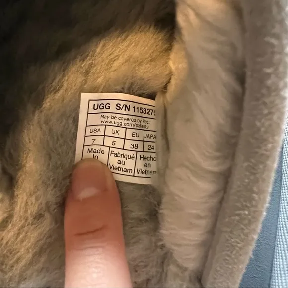 NWT UGG Platform Slippers