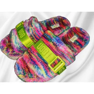 NWT UGG Slippers Platform Fluffita Pixelate Women Plush Multi Color Size 7