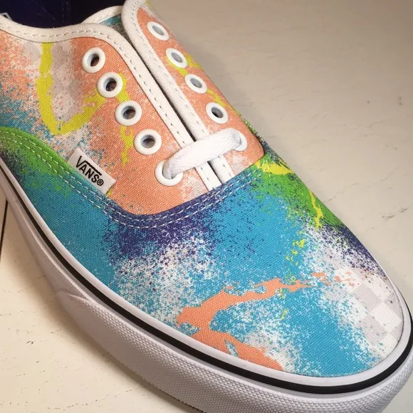 NWT Vans Authentic Retro Skateboard Shoes Men’s 10