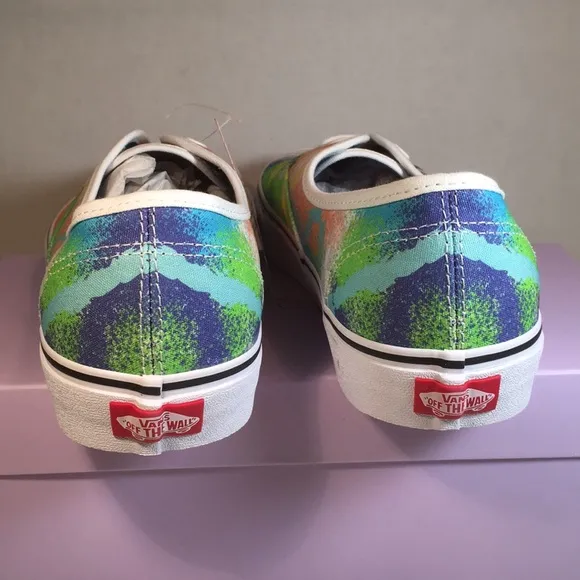 NWT Vans Authentic Retro Skateboard Shoes Men’s 10