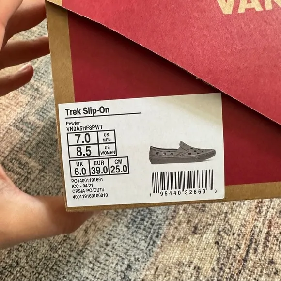 NWT Vans Grey Trek Slip On Shoes sz 8.5