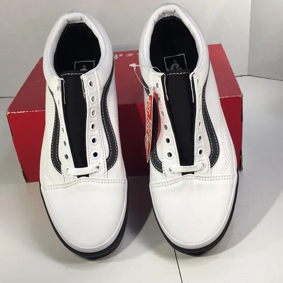 NWT Vans Old Skool Skateboard Shoes Men’s 7 Women’s 8.5