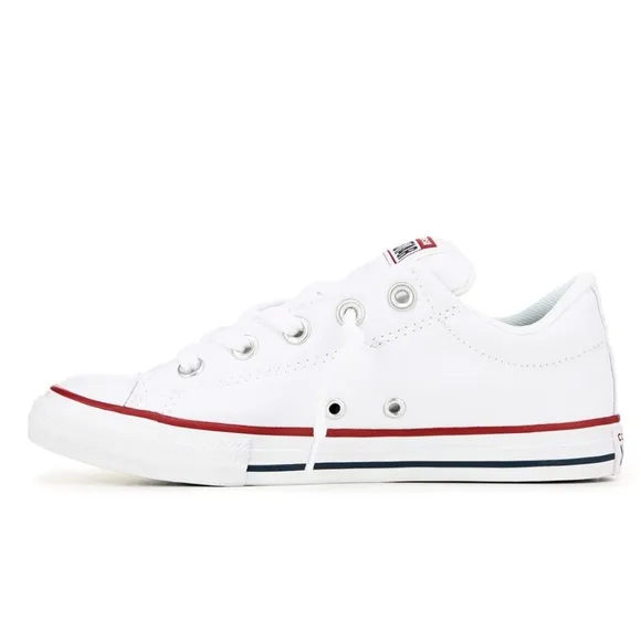 NWT White Converse ALL Star White Canvas Kids Shoes, size Kids 3.5