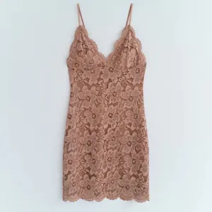 NWT Zara luxury spring summer wedding lace dress