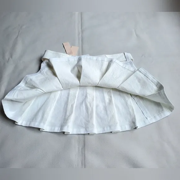 NWT$295 Cinq à Sept Janina White Belted Pleated Miniskirt Sz 12 L