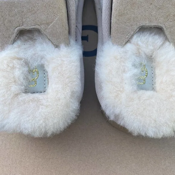 NWT/NIB UGG Kids' Keegan Metallic Gold UGGplush Faux Fur Lined Slippers (Sz 11)