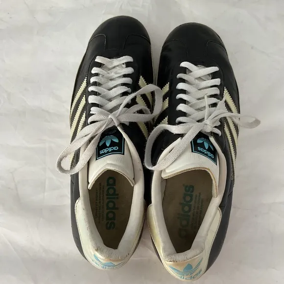 OG Adidas Gazelle Vintage Black Pearl Baby Blue Leather Men’s Size 11.5 Rare