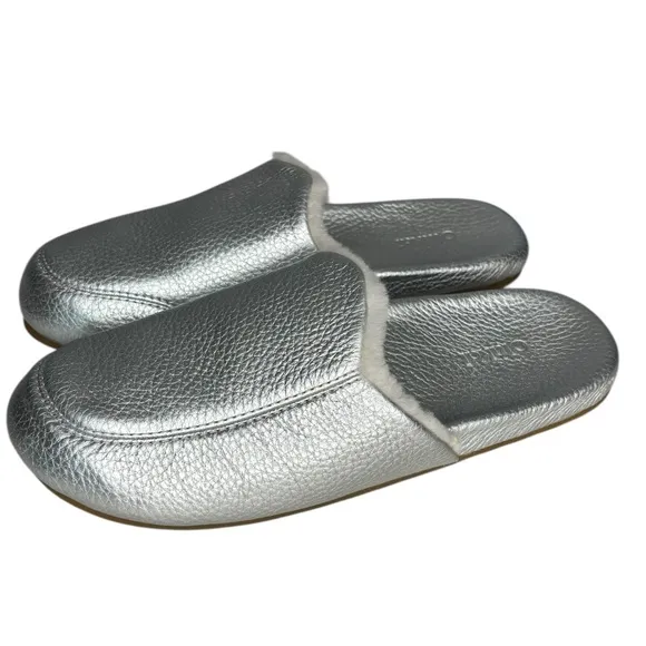 OluKai Kōnea Women’s Shearling Silver Leather Mule Size 10