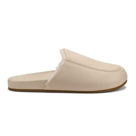 OluKai Korea Casual Mule Comfort Shoe 8 Slip On Bone cream white leather comfy