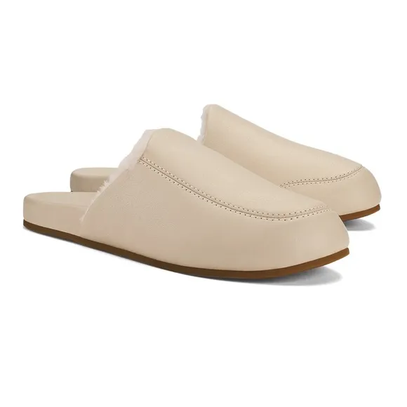 OluKai Korea Casual Mule Comfort Shoe 8 Slip On Bone cream white leather comfy