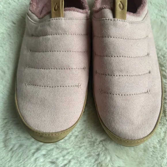 Olukai Lania Womens 9 Slip On Shoes Casual Comfort Pink Lined Slippers