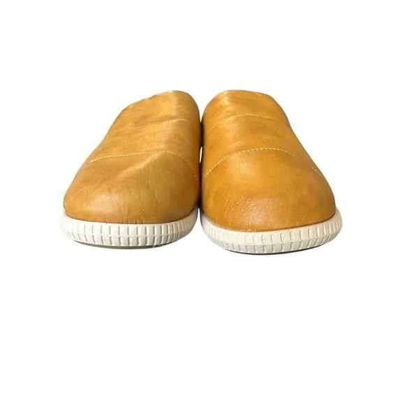 Olukai Men’s Mua ‘Ili Leather Slippers Size 12