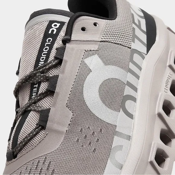ON Cloudmonster Running Shoes