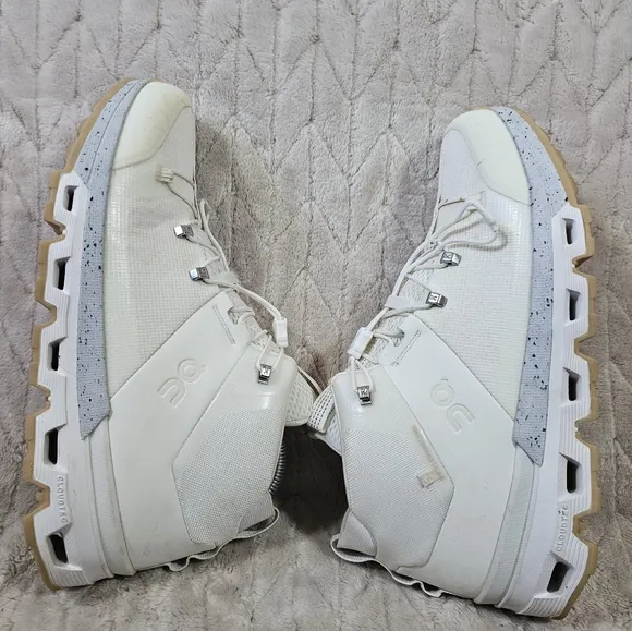 On Cloudtrax Sneakers Womens 10.5 Outdoor Hiking Shoe Comfort Minimal High Top