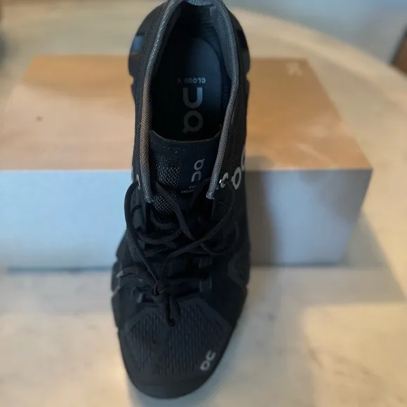 On Running Black Athletic Shoes CloudTec X Performance
