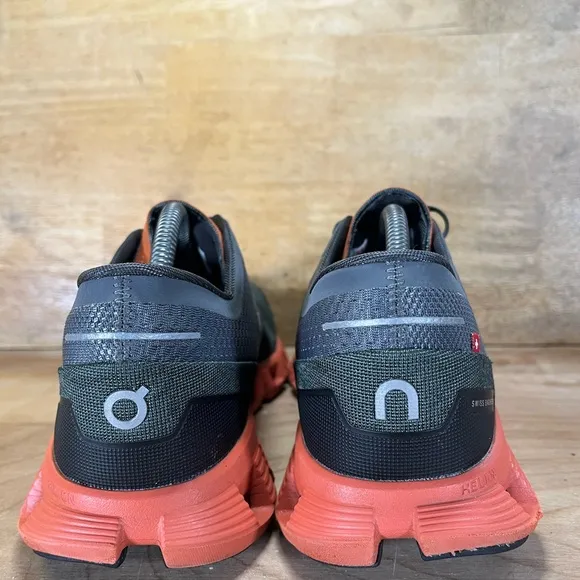 On Running Cloud X REFLECTIVE Mens Sz 10.5 Running Shoes Sneakers Rust Rock Grey