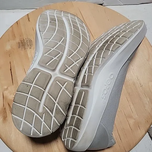Oofos Oomg Eezee Comfort Recovery Shoes Womens Sz 10  White Slip On Casual