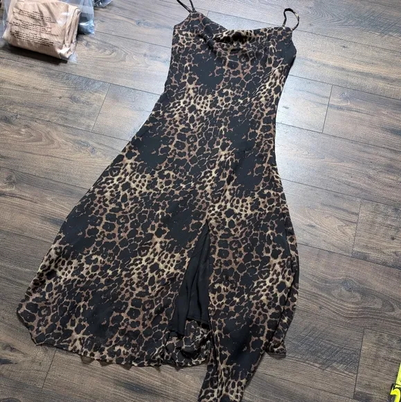 OPT by Johanna Cheetah Print Cowl Neck‎  Midi Dress Size XL