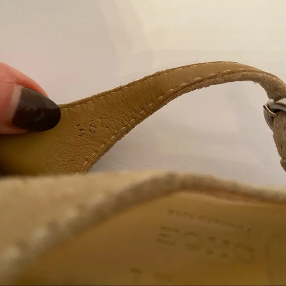 ORIGINAL CAR SHOE PRADA TAN SUEDE LEATHER HEELS SLINGBACK ITALY Size 36.5 6.5
