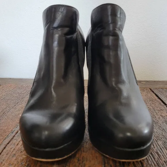 Paco Gil Black Leather Ankle Boots Booties