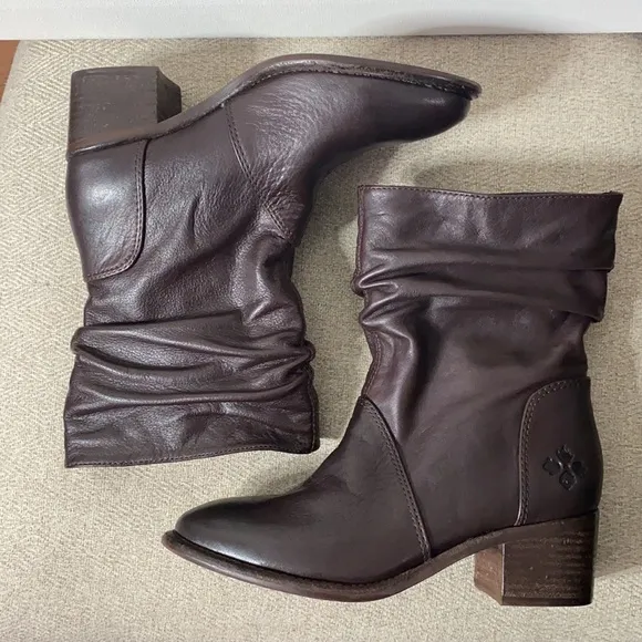 Patricia Nash Monte Slouch boots in nut size 5.5