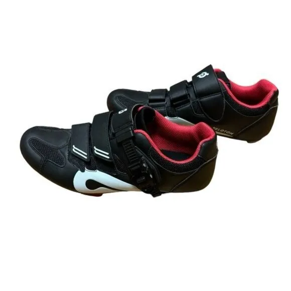 PELOTON Black Cycling Shoes Size 41 EUC