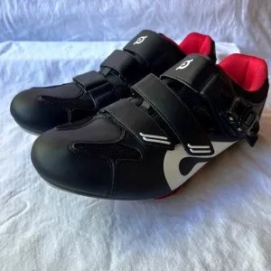 Peloton Men's Indoor Cycling Shoes With Cleats Black/White/Red Size EU 43/US 10