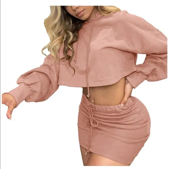 Pink hoodie sweatshirt cropped mini skirt set sexy peach 🍑 booty babe T2